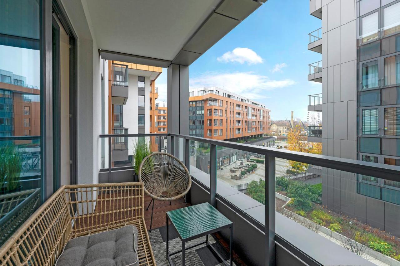 Brabank Riverside - Sauna, Business & Gym By Downtown Apartments Гданск Екстериор снимка