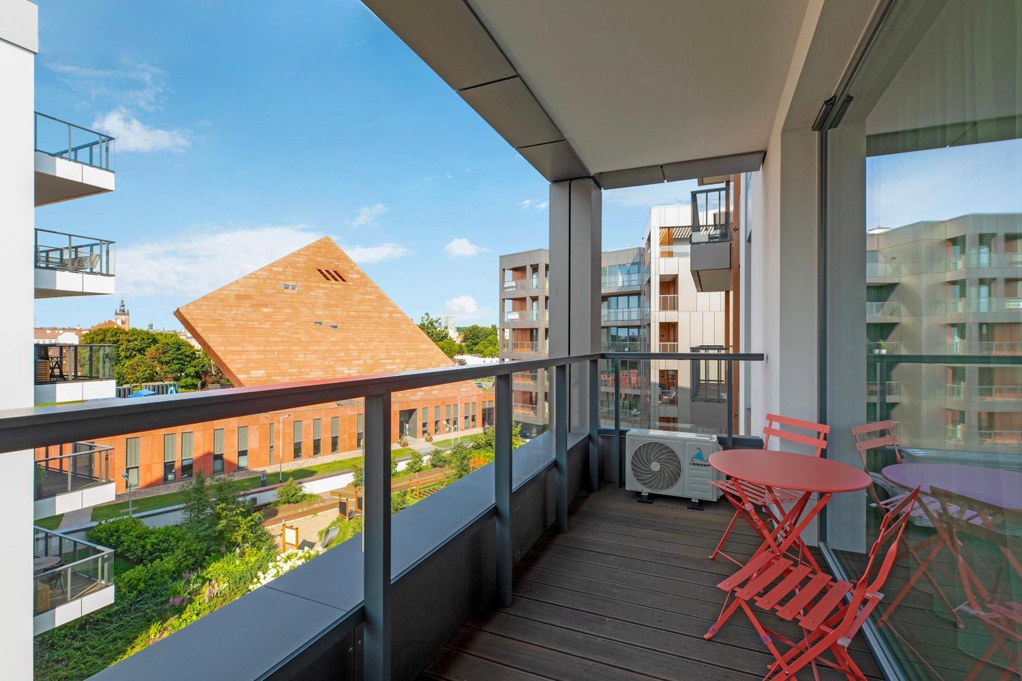 Brabank Riverside - Sauna, Business & Gym By Downtown Apartments Гданск Стая снимка