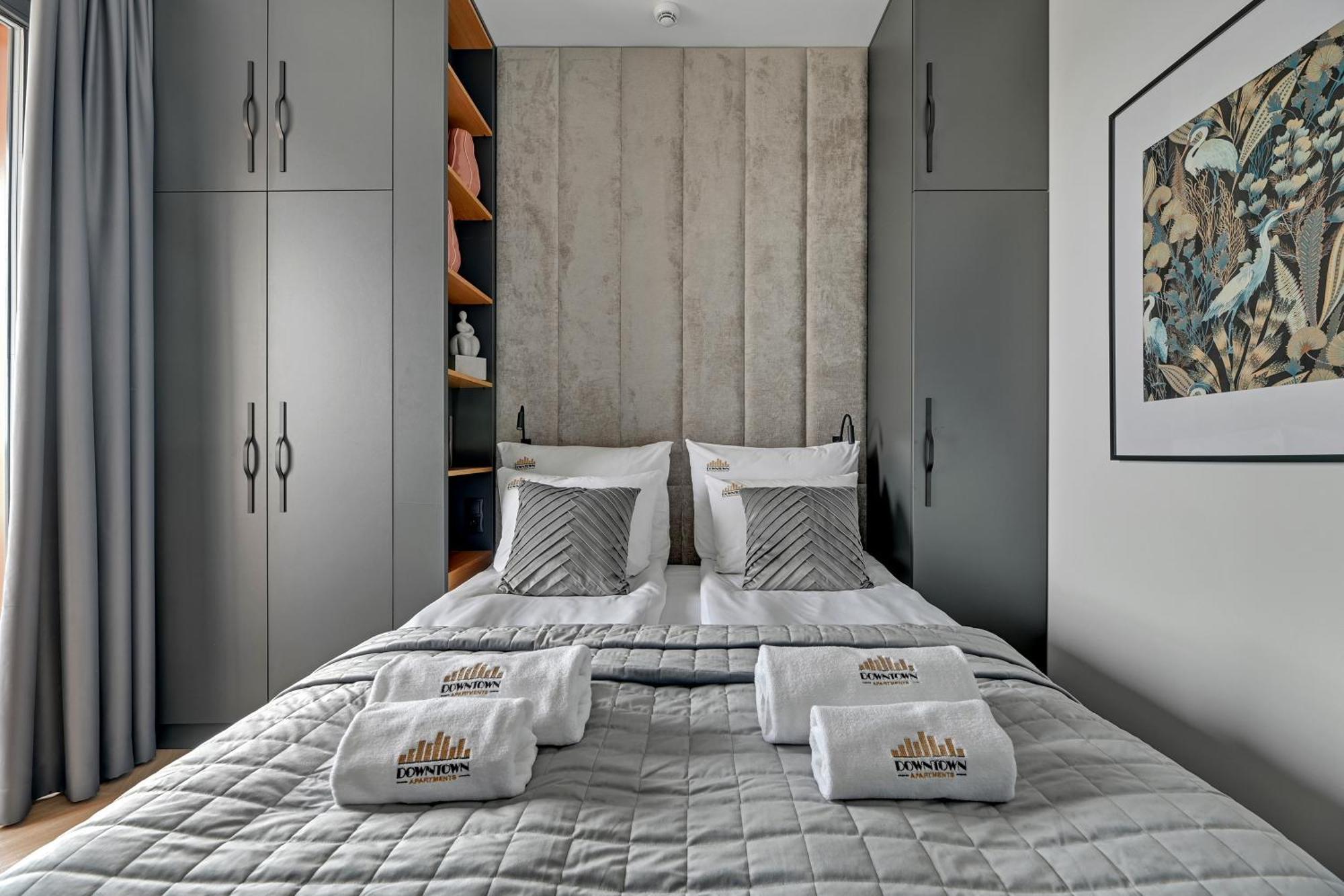 Brabank Riverside - Sauna, Business & Gym By Downtown Apartments Гданск Стая снимка